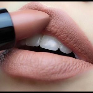 Anastasia Beverly Hills Lipstick (shade: Honey)